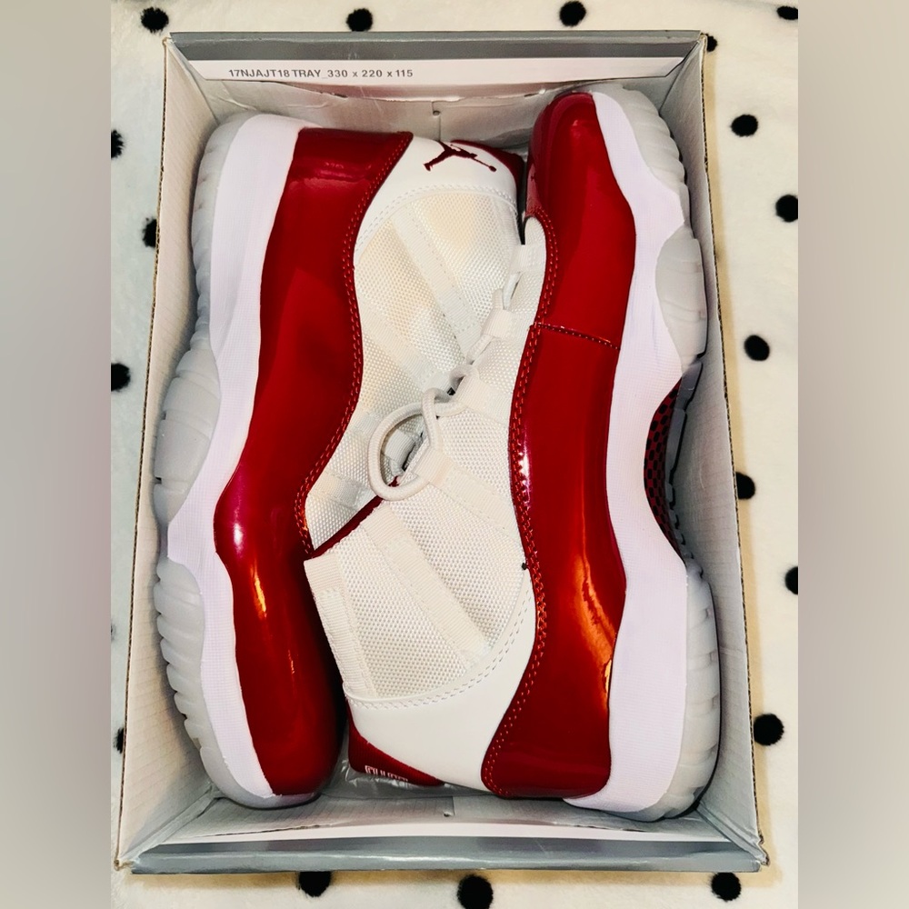 Jordan Retro 11s